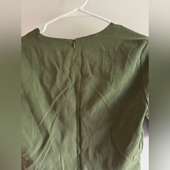 Mango Green Jumpsuit with Wrap V-Neck and Wide-Leg Pants - Picture 10 of 12